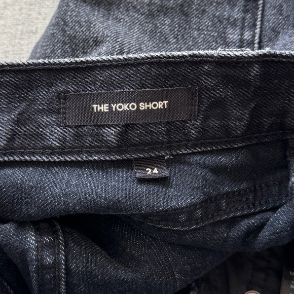 DENIM FORUM • The Yoko Exposed Button Short in Black - Picture 8 of 13